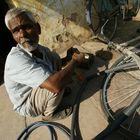 Fahrrad beim Reparieren