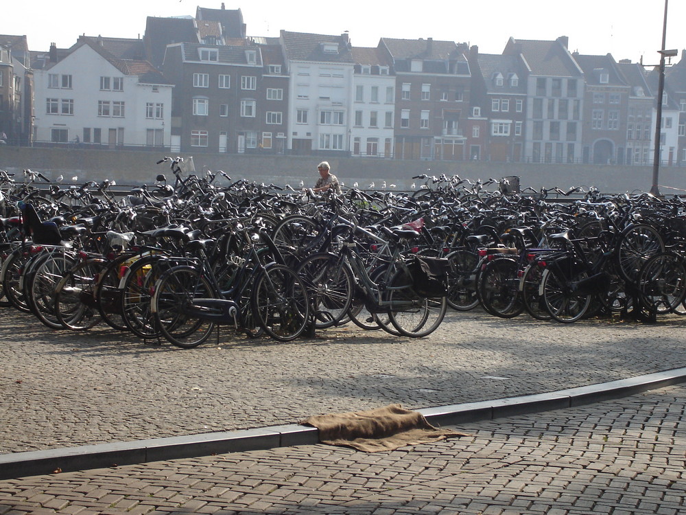 Fahrrad-Chaos in Maastricht