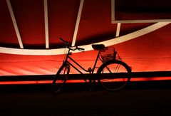 Fahrrad einsam und vergessen Winter - Tollwood 2014 -