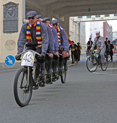 Fahrrad -Fünfsitzer- -2-