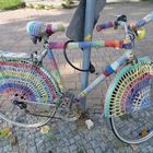 Fahrrad mit Bekleidung