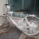 Fahrrad mit Eis in Hannover- ein natürliches Schloss