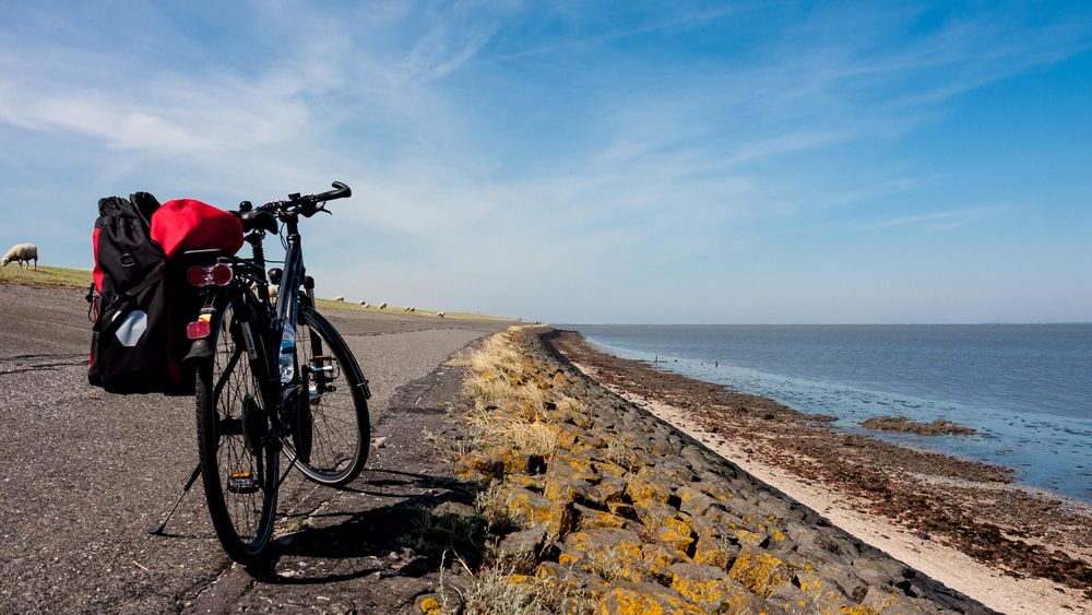 Fahrrad-Stopp an der Nordsee