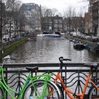 Fahrrad vor Gracht