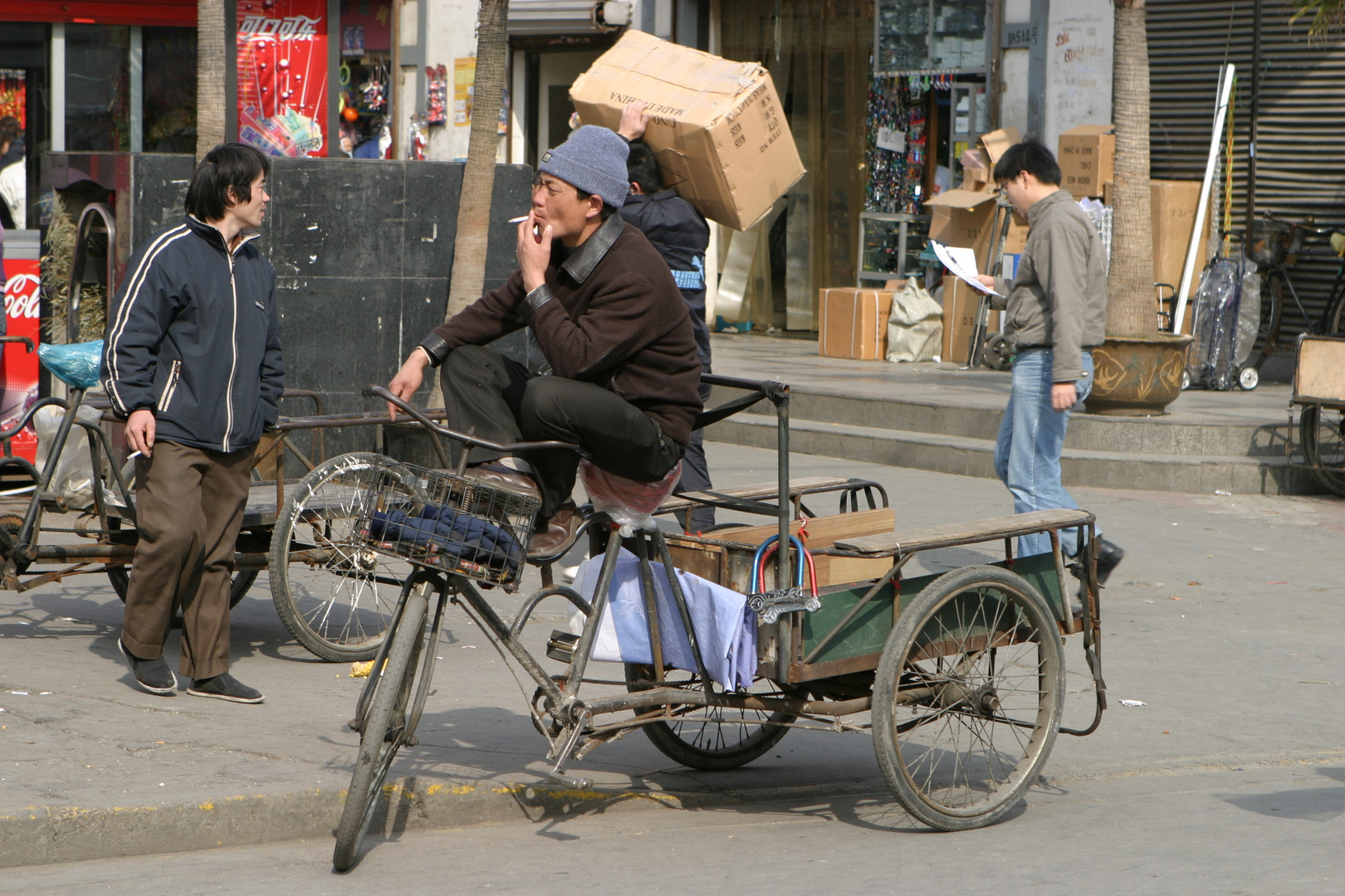 Fahrradkurier in Shanghai