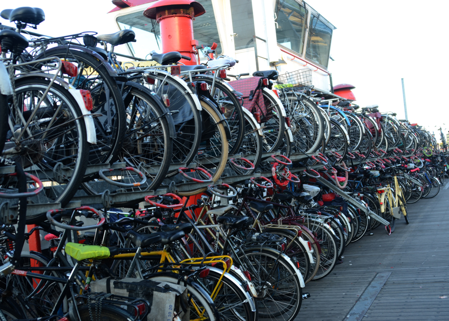 Fahrradparkplatz über 2 Etagen