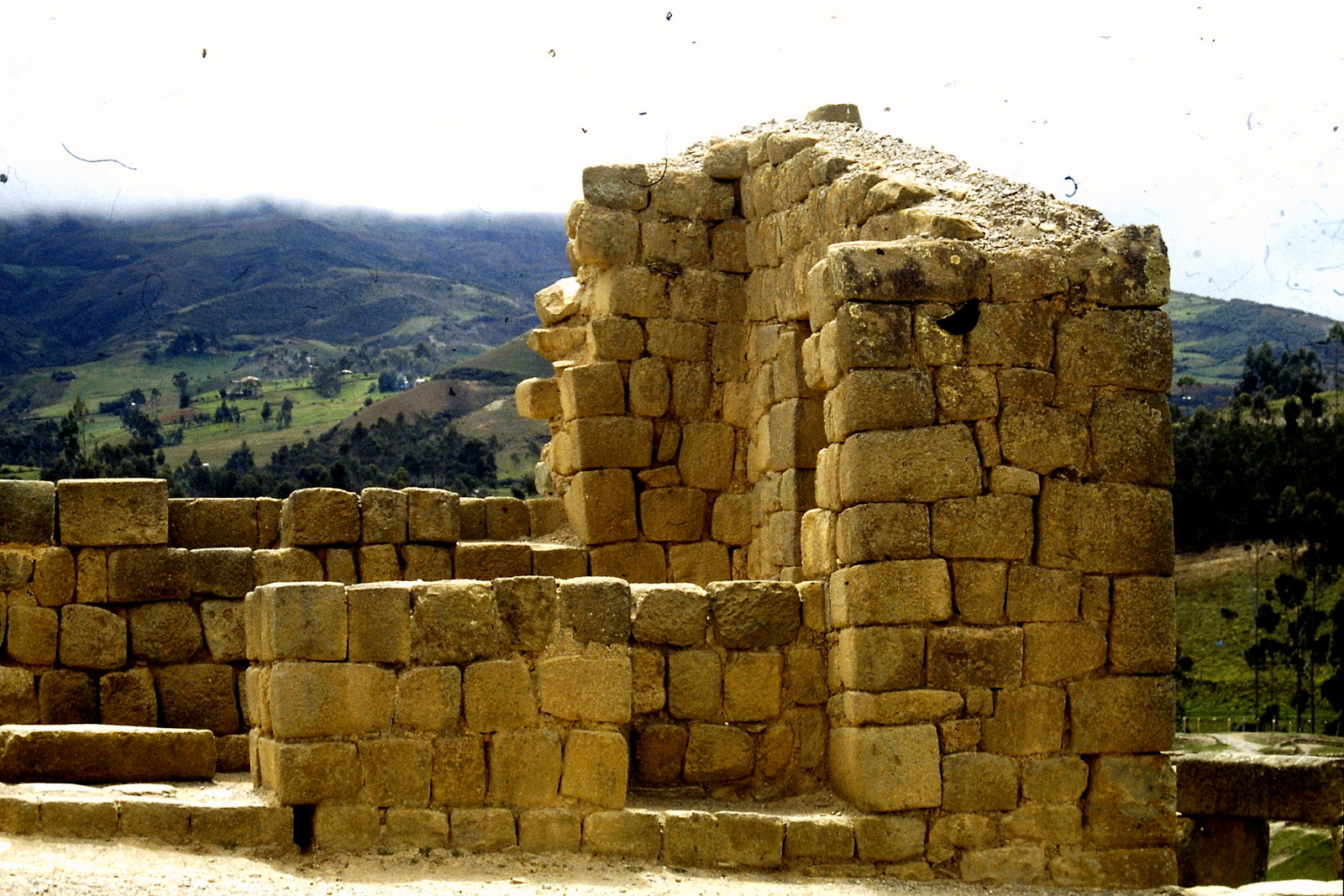 Fahrradreise durch Ecuador: Inca Pirca