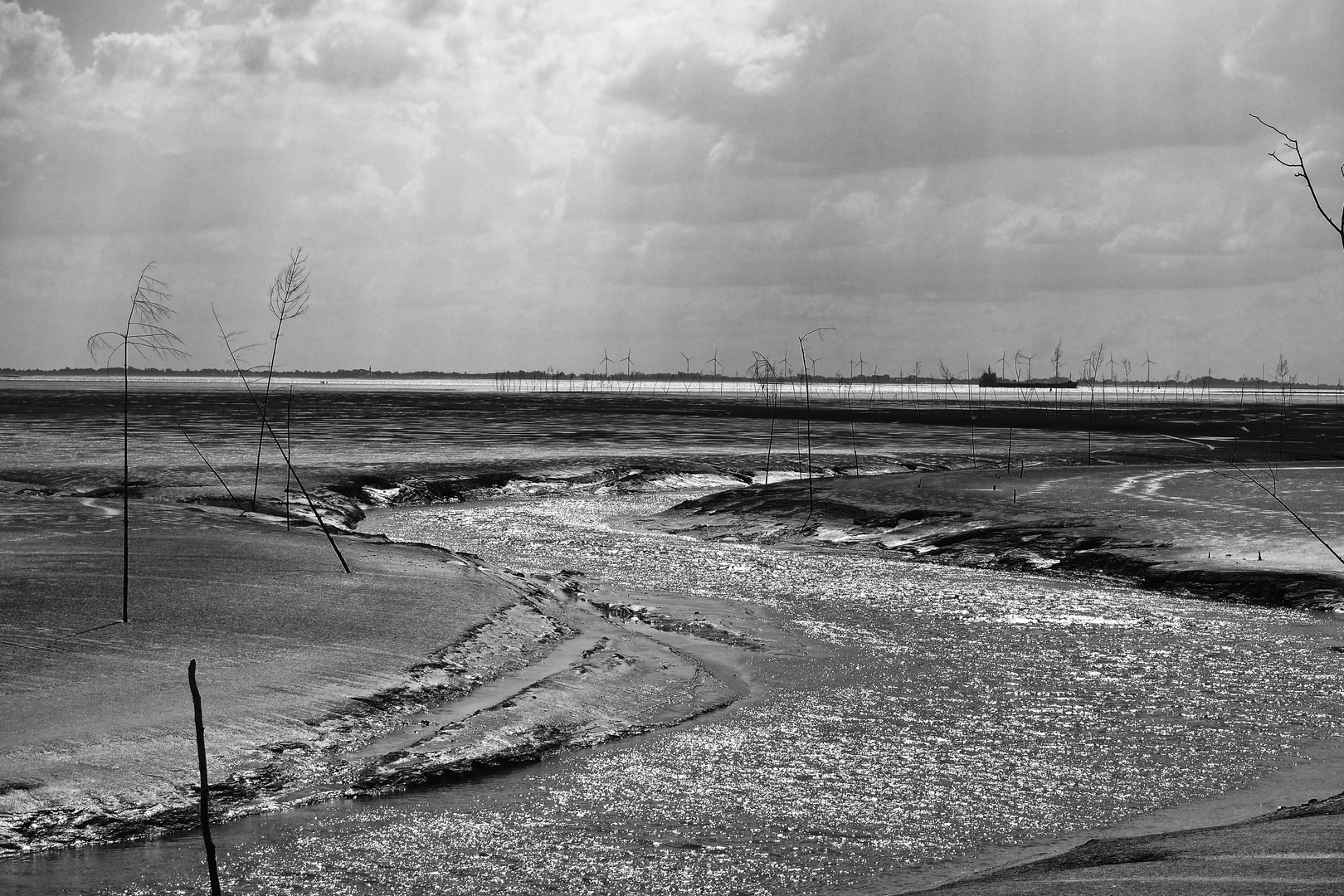 Fahrrinne bei Ebbe Foto & Bild industrie und technik, technikdetails