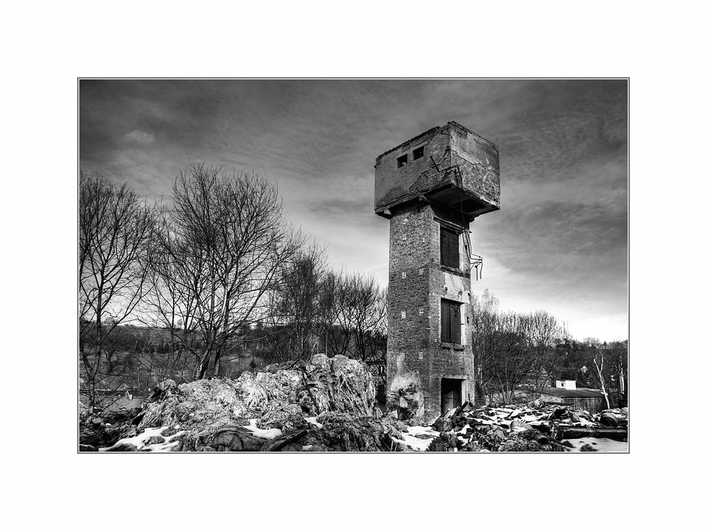 „Fahrstuhl des Grauens" Foto & Bild | architektur, lost ...