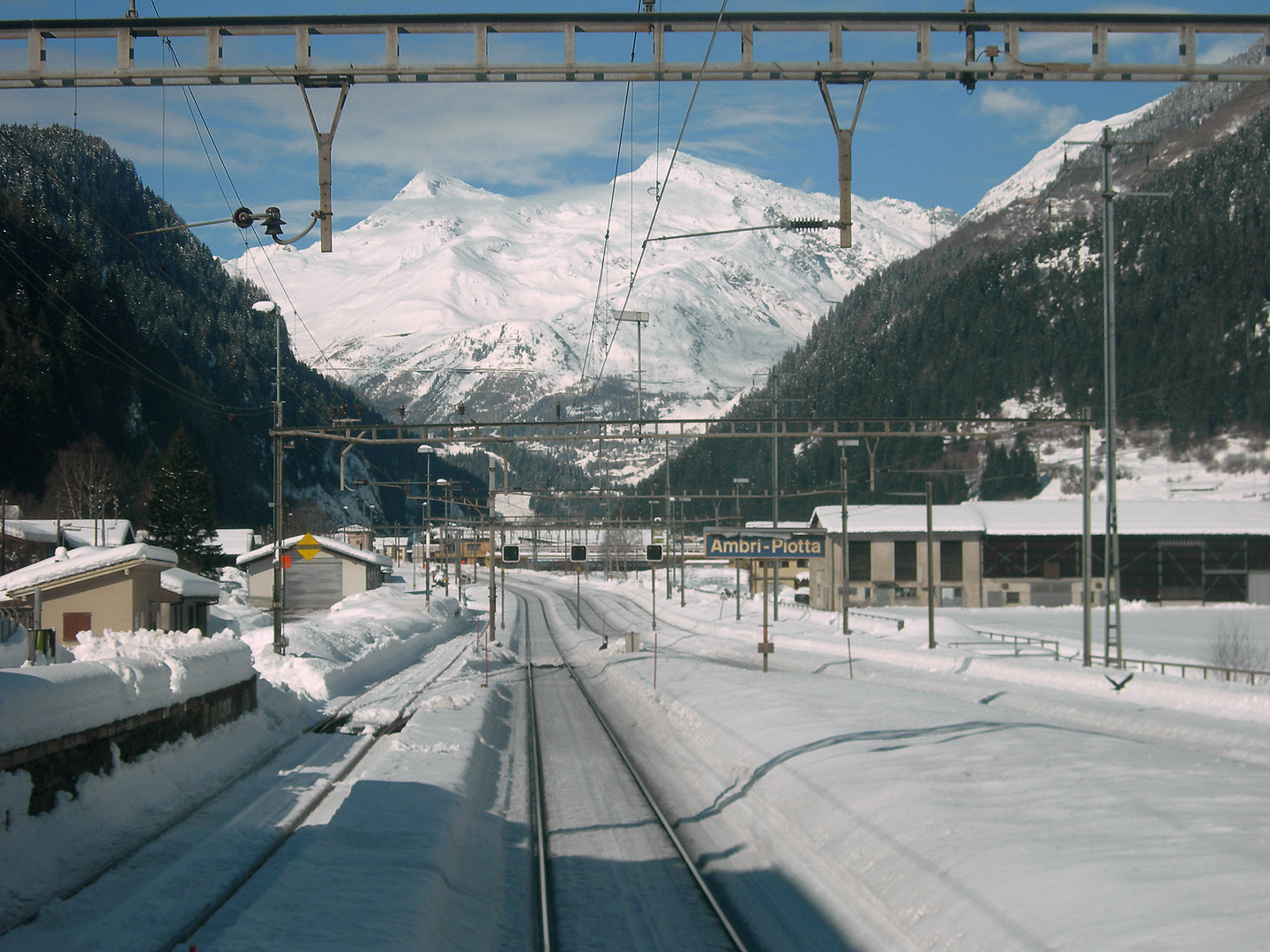 Fahrt auf der Gotthardbergstrecke Richtung Norden.