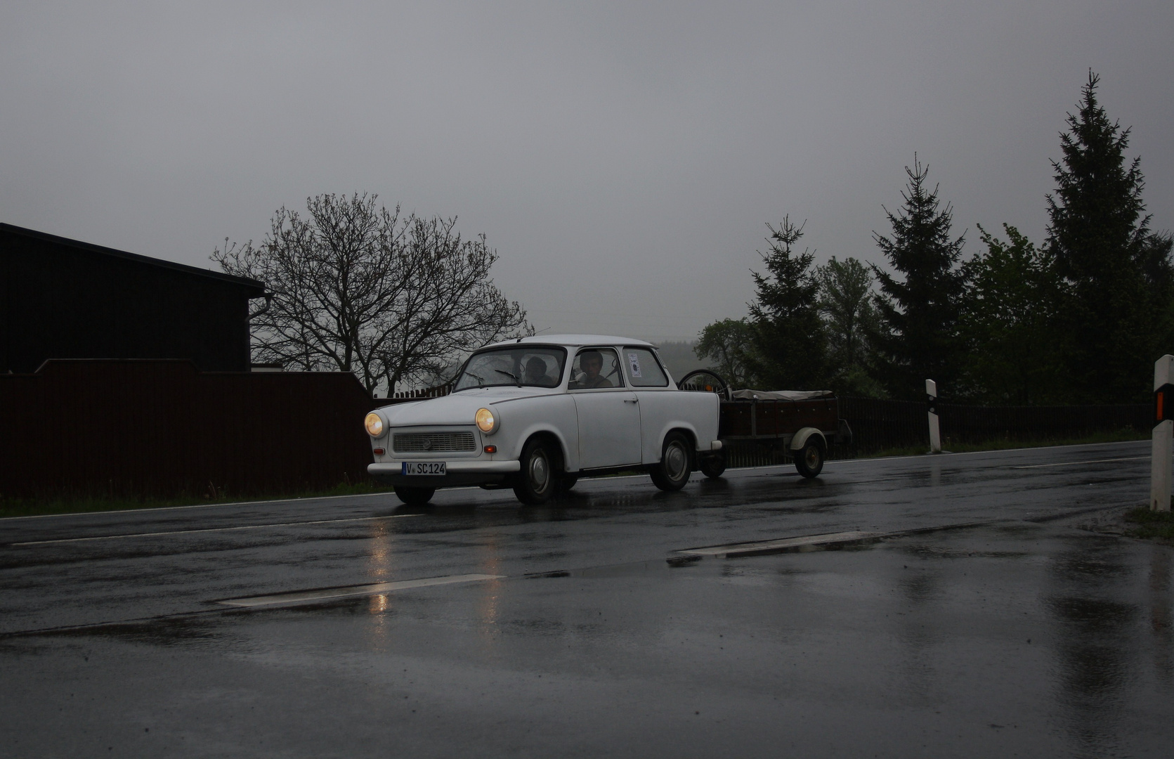 Fahrt durch den Regen