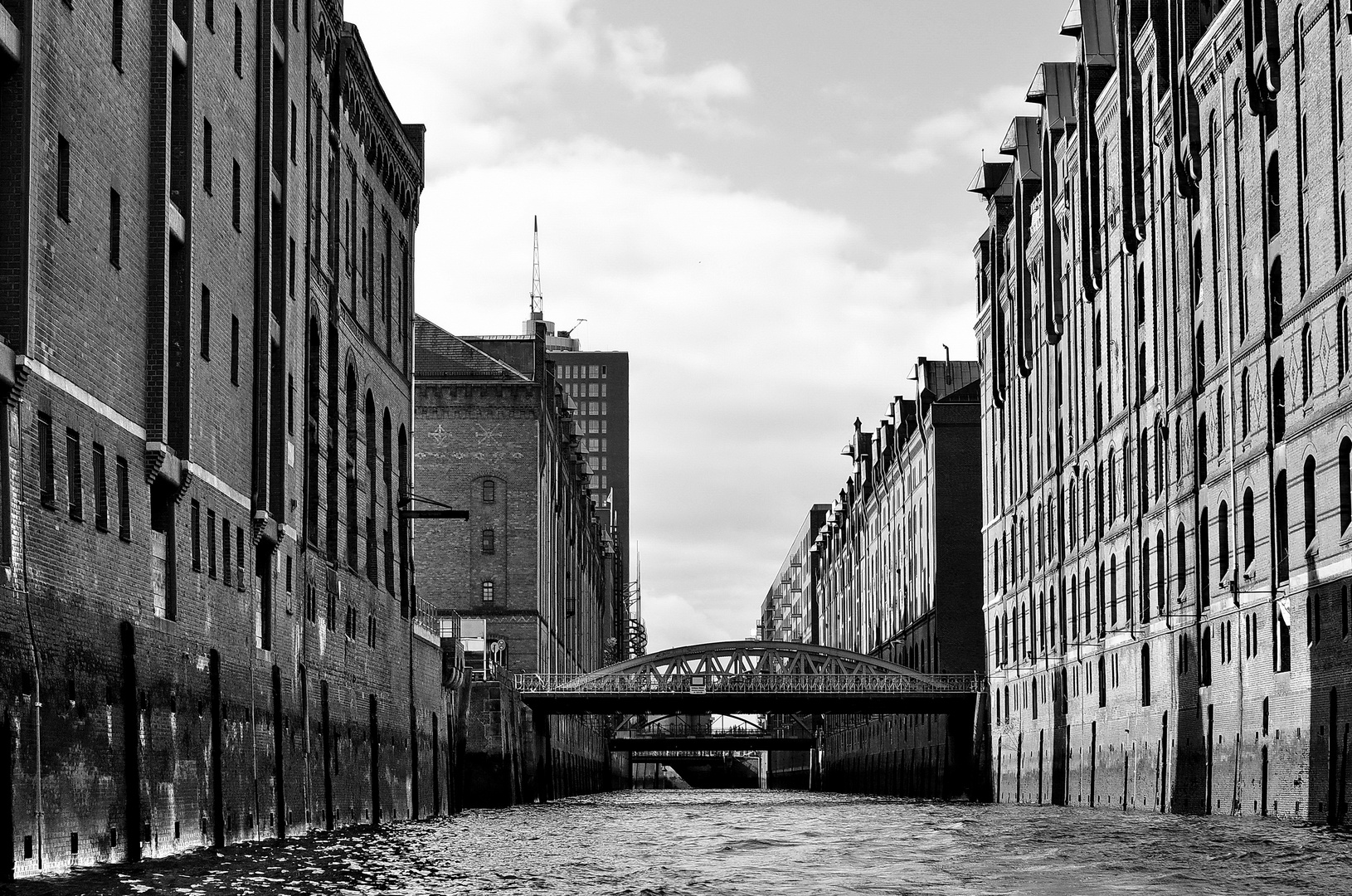 Fahrt durch die Hamburger Speicherstadt