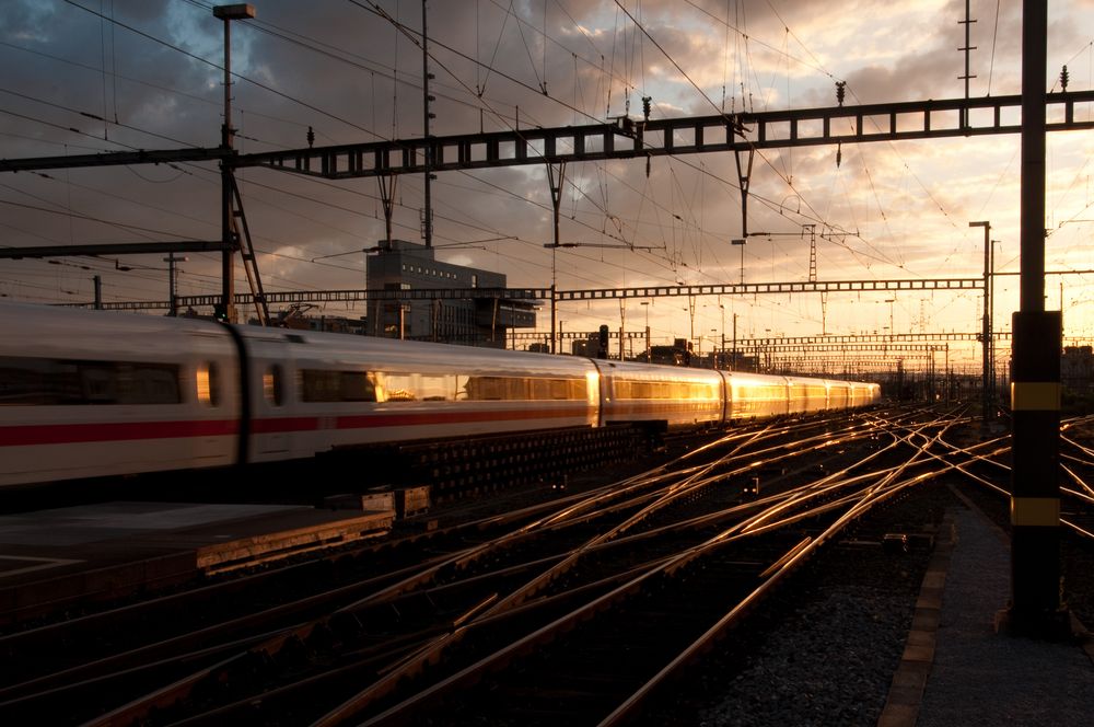 Fahrt in den Sonnenuntergang