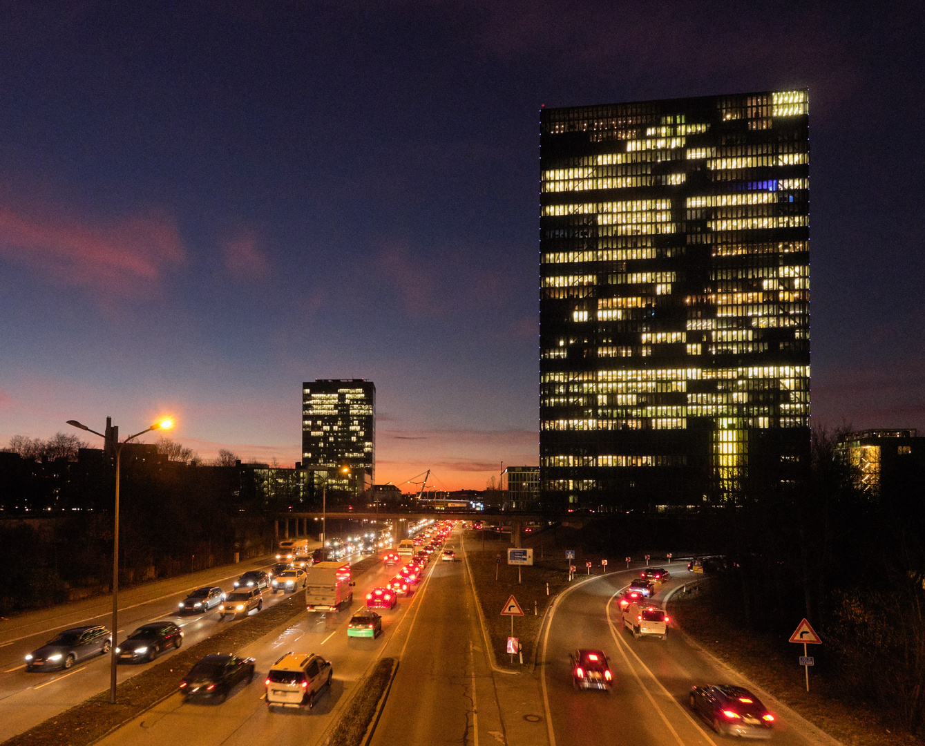 Fahrt in den Sonnenuntergang