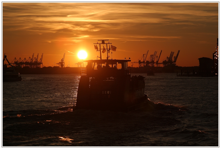 Fahrt in den Sonnenuntergang