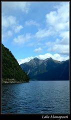 Fahrt über den Lake Manapouri