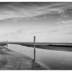 Fahrwasser Hafen Dornumersiel bei Ebbe