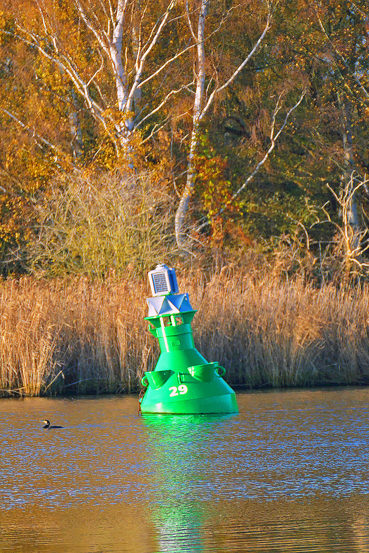 Fahrwassertonne - Fahrwassermarkierung