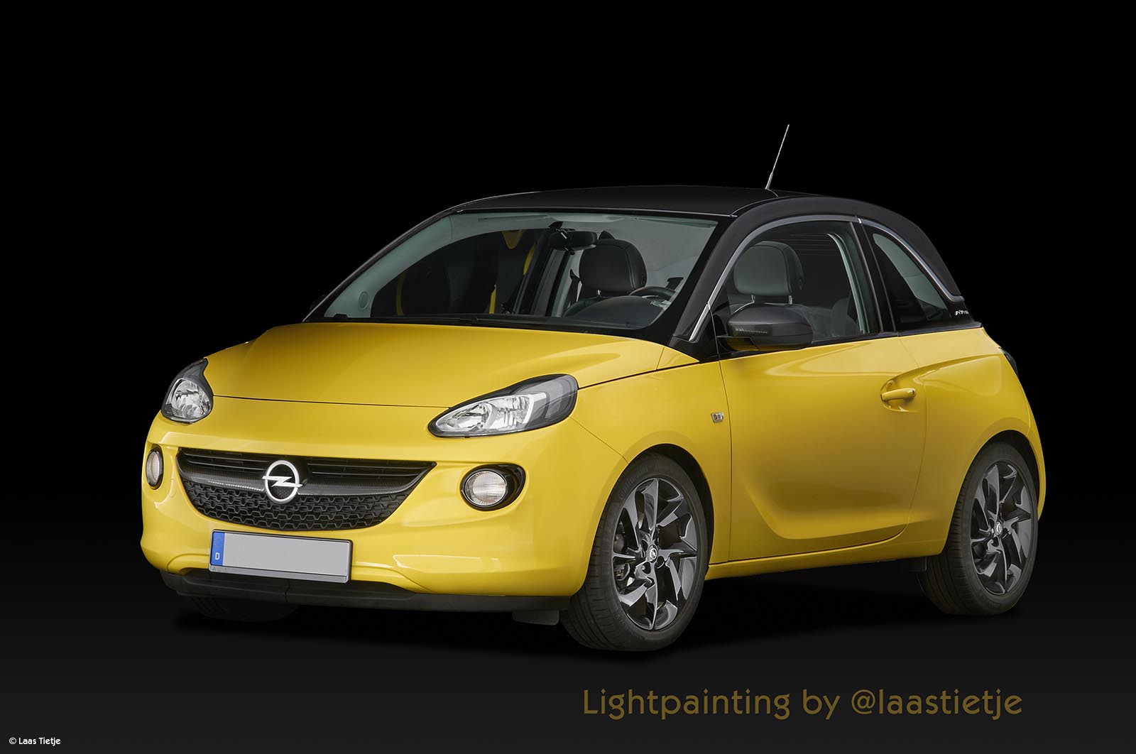 Fahrzeugfotografie bei Nacht, Lightpainting Opel Adam