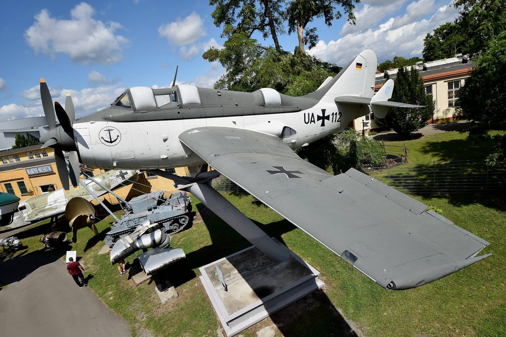 Fairey Gannet