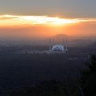 Faisal Moschee im Abendlicht