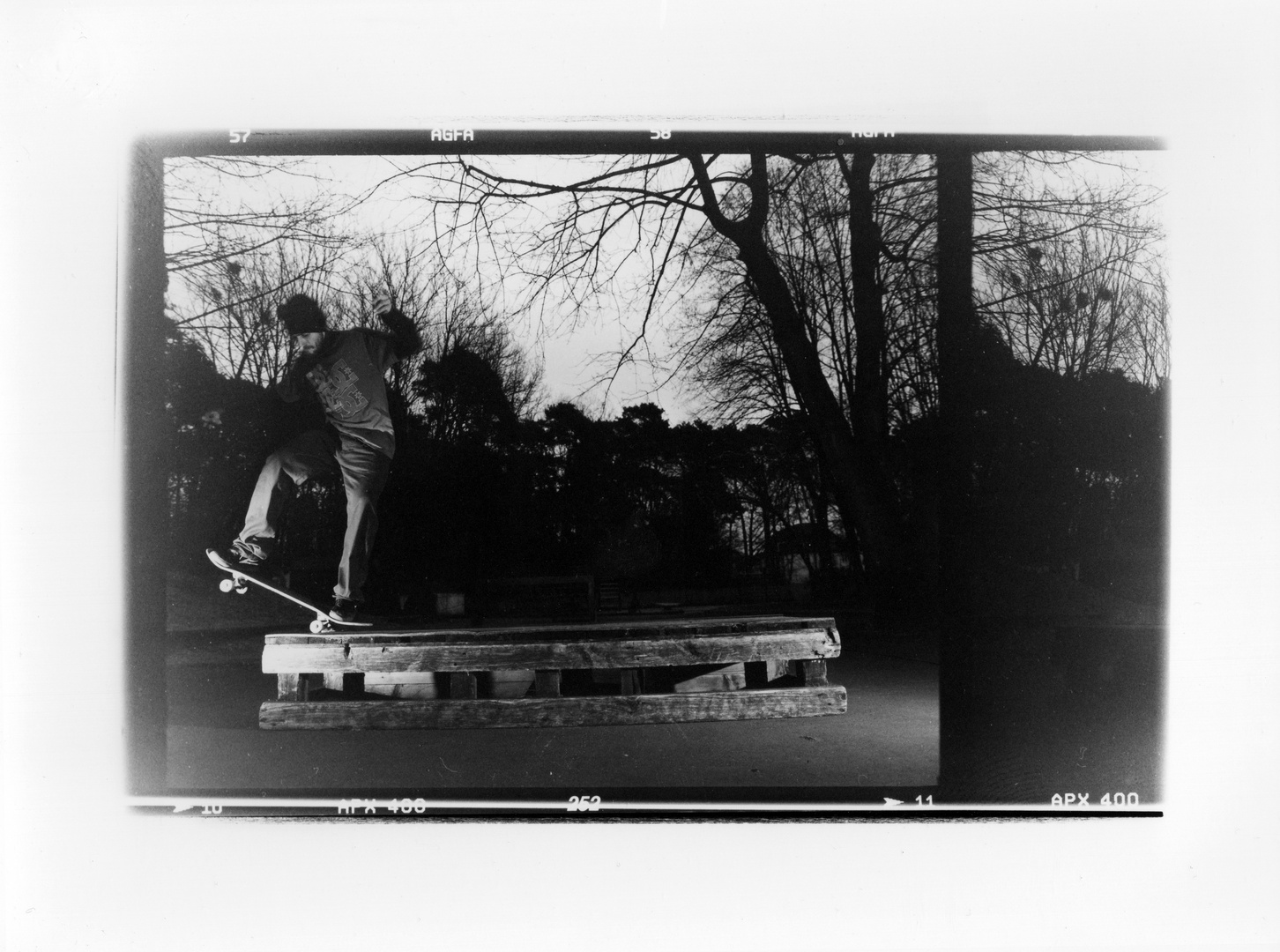 fakie nosegrind