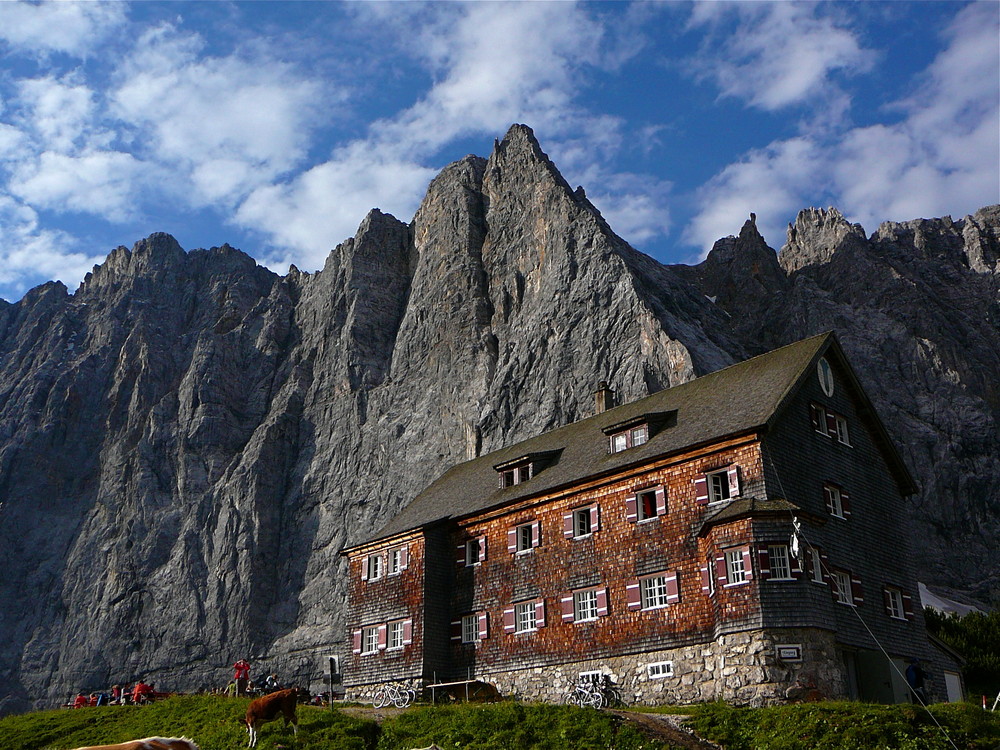 FALKENHÜTTE 2