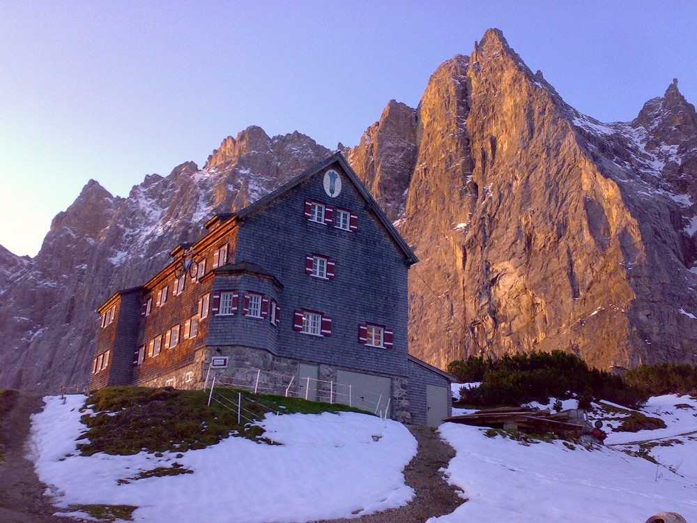 Falkenhütte