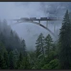 Falkensteinbrücke im Nebel