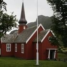 Falkstad Kirke in rot Stabkirche