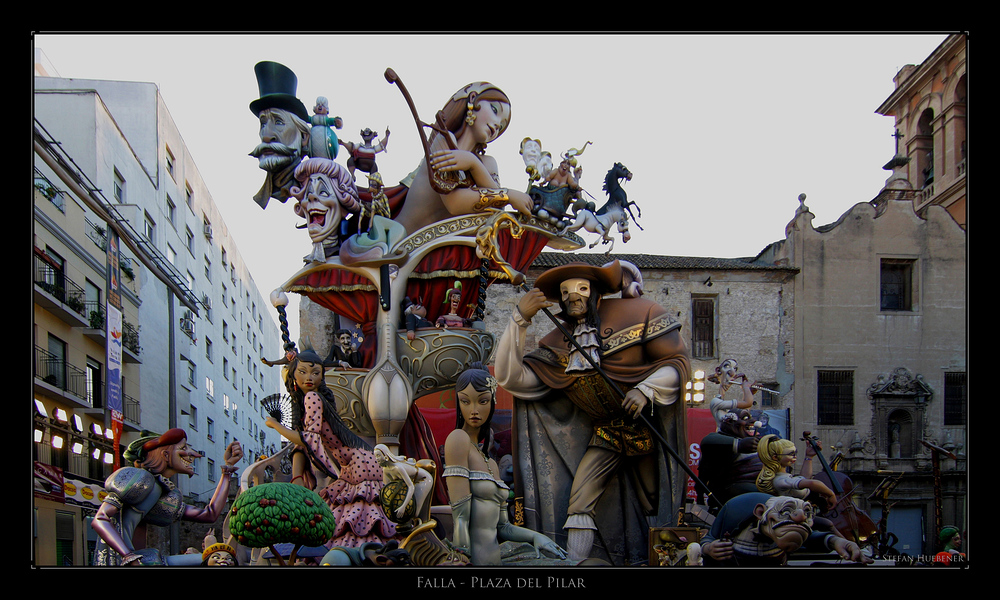 Falla -Plaza del Pilar