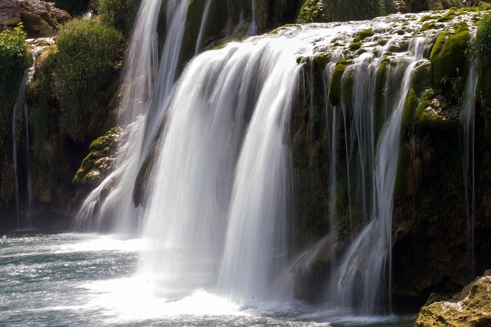 Fallende Wasser