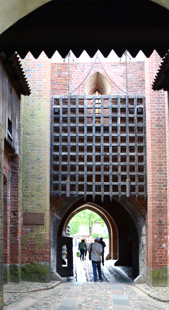 Fallgitter am Eingang zur Marienburg bei Danzig