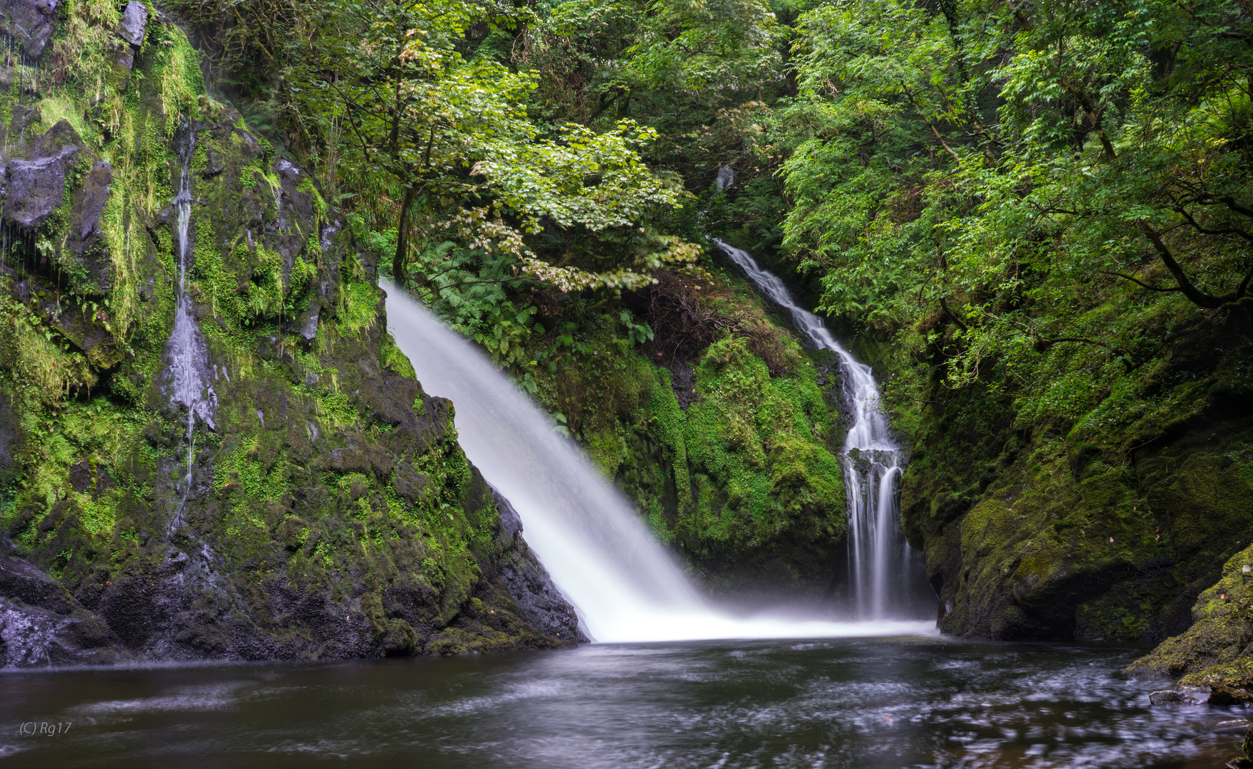 falling water