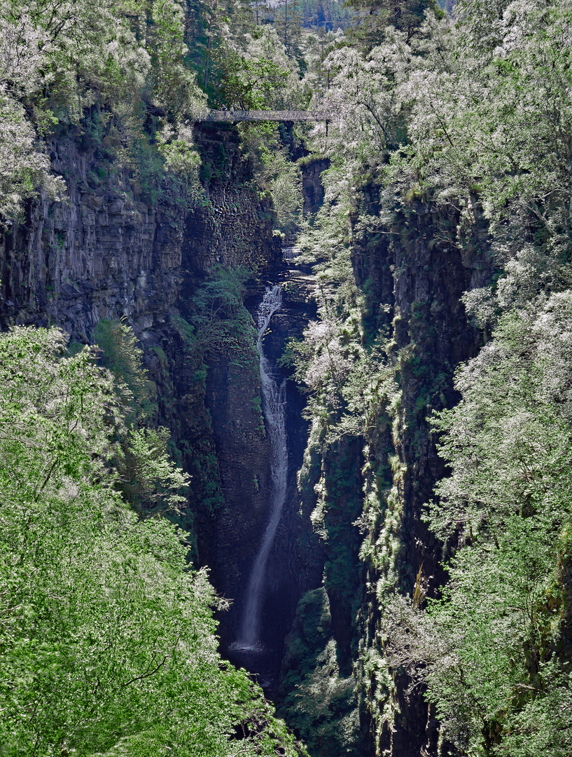 Falls of Measach