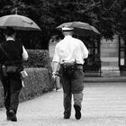 Falsch-Parkwächter im Regen