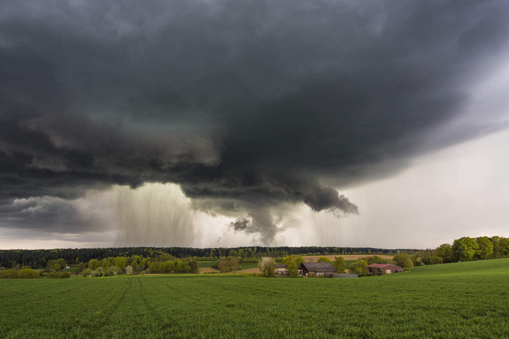 Falscher Tornado