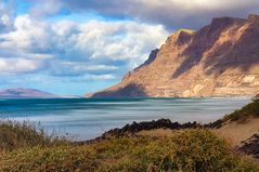 Famara