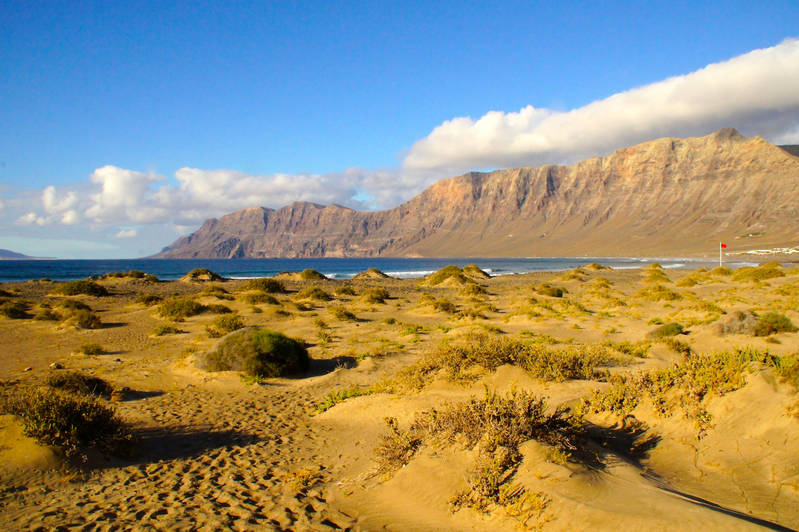 Famara