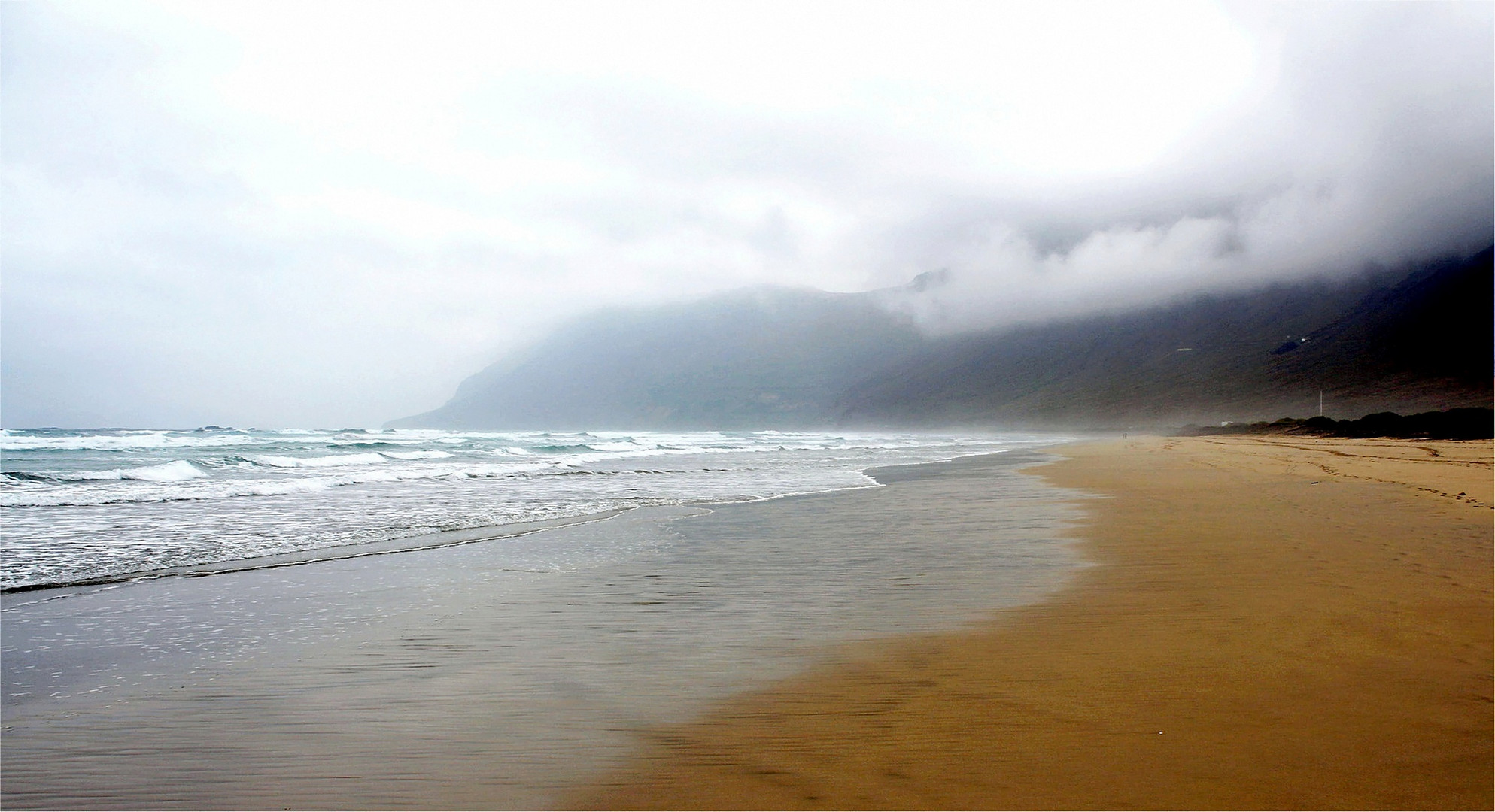 Famara II