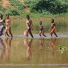 Famiglia in pesca (Madagascar)