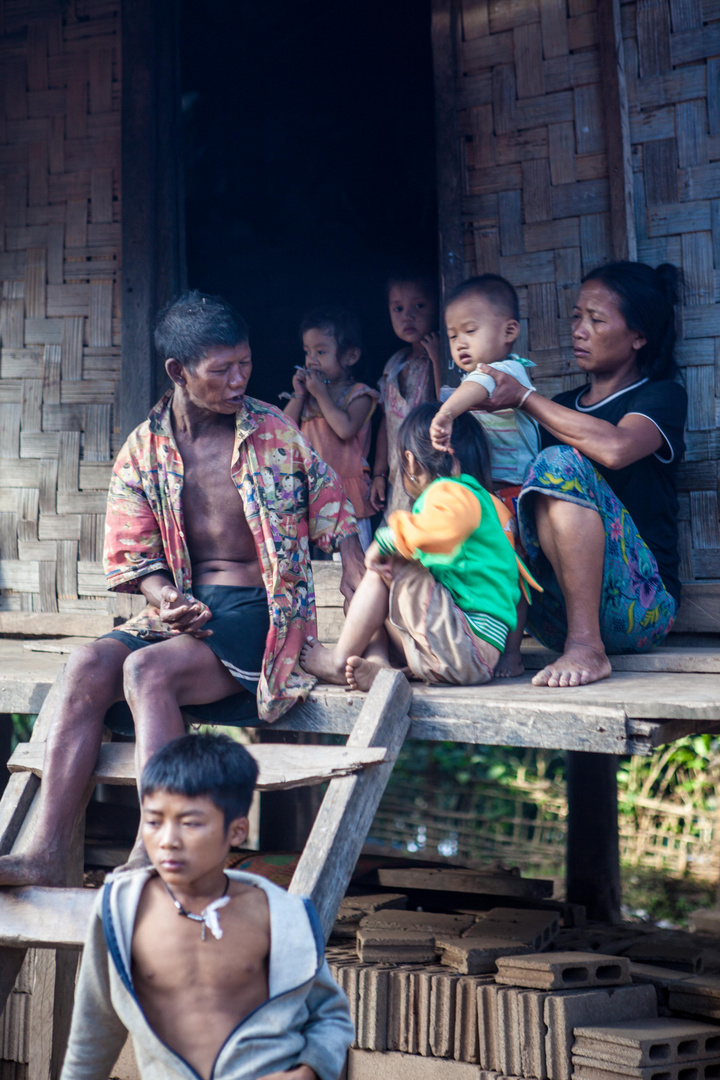 Familie am Mekong