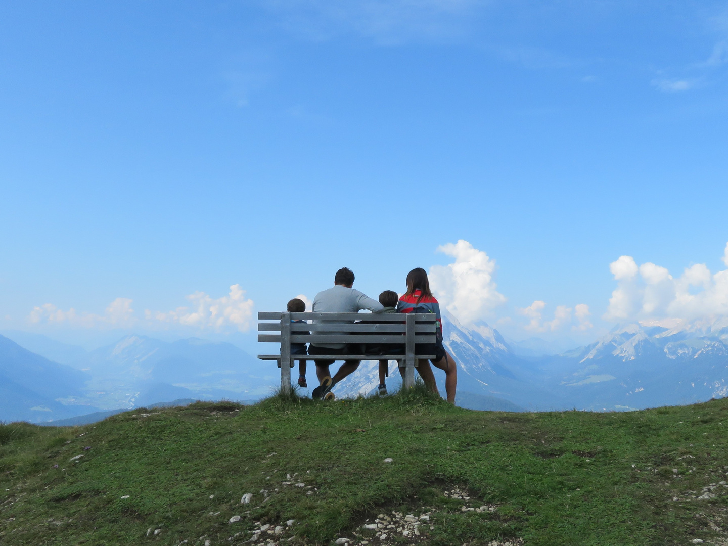 Familie am Seefelder Joch