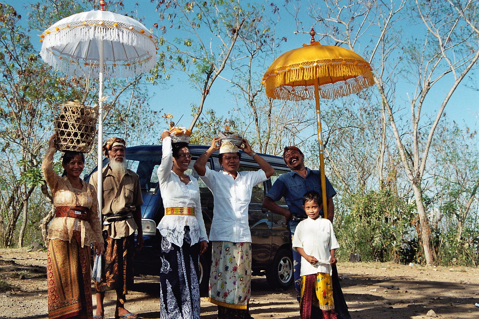 Familie in Padangbai , Bali