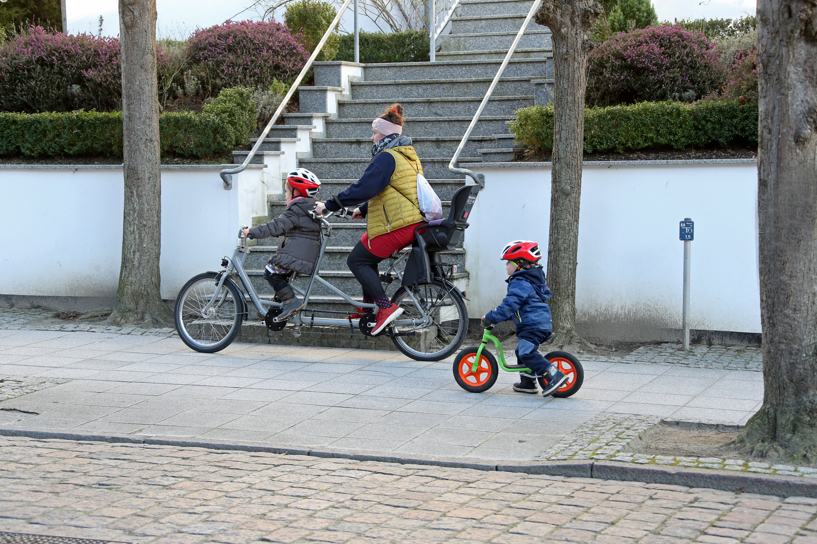 Familienausflug mit Fahrrad