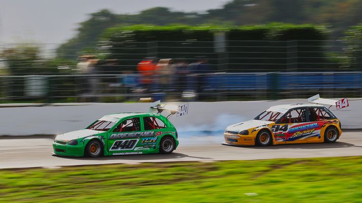 Familienduell im Oval