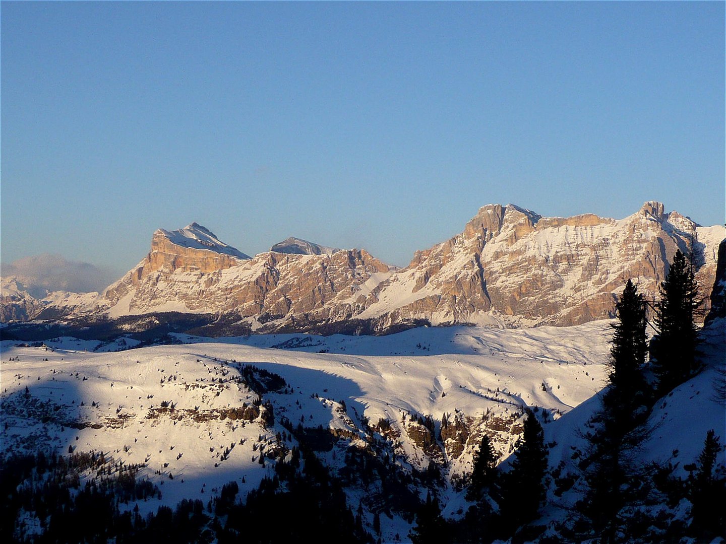 Fanes Gruppe im Abendlicht