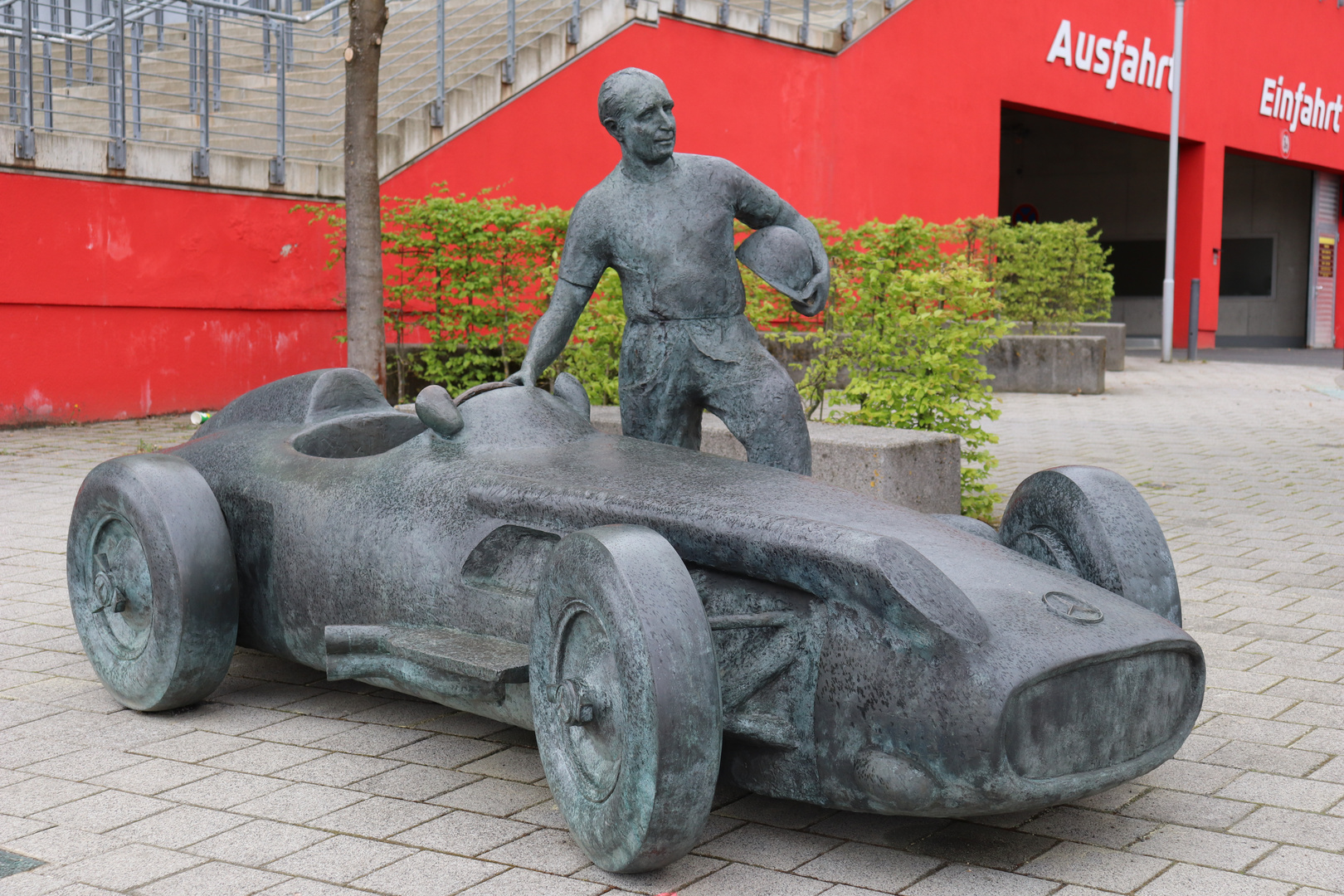 Fangio.......eine Legende................wie dazumal.......