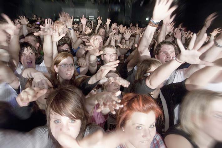 Fans der Chemnitzer Band Kraftklub