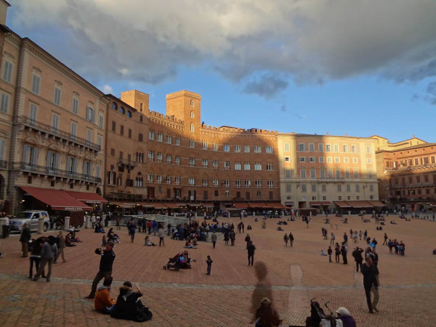 Fantasmi in Piazza del Campo